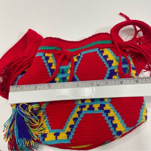 Red Woven Hobo bucket Shoulder Bag. Tassels. Hippie. Pre-owned. - Picture 11 of 12